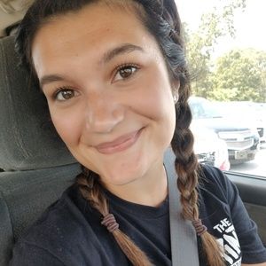 Meet your Posher, Jess